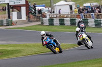 Vintage-motorcycle-club;eventdigitalimages;mallory-park;mallory-park-trackday-photographs;no-limits-trackdays;peter-wileman-photography;trackday-digital-images;trackday-photos;vmcc-festival-1000-bikes-photographs